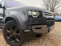 LAND ROVER DEFENDER 110